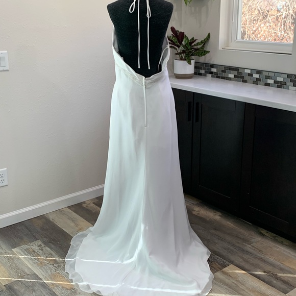 🚫SOLD🚫Eden Bridals sz10 White Deep V Wedding Gown/Dress Spaghetti Halter - Picture 6 of 8